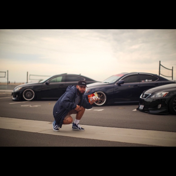 Meet your Posher, Justin - Picture 1 of 1